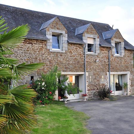 La Grande Malardiere Saint-Georges-Buttavent Экстерьер фото